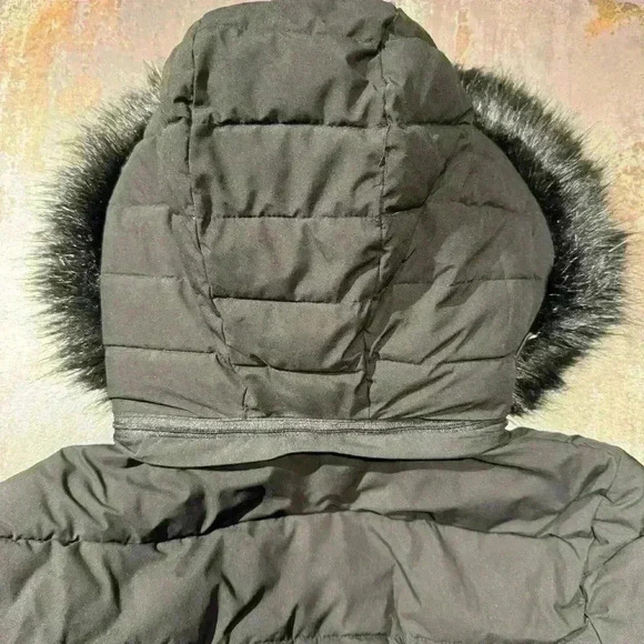 Calven Klein Sorona Aura Winter Jacket With Detachable Fur Hood Like New - Picture 4 of 5